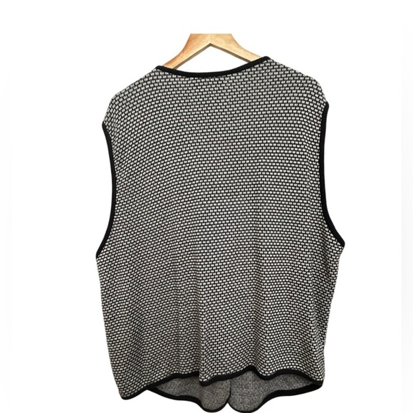 Diane Von Furstenberg The Color Authority Black White Knit Cotton Vest Button 3X - Picture 2 of 8
